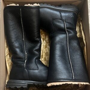 UGG boots size 7